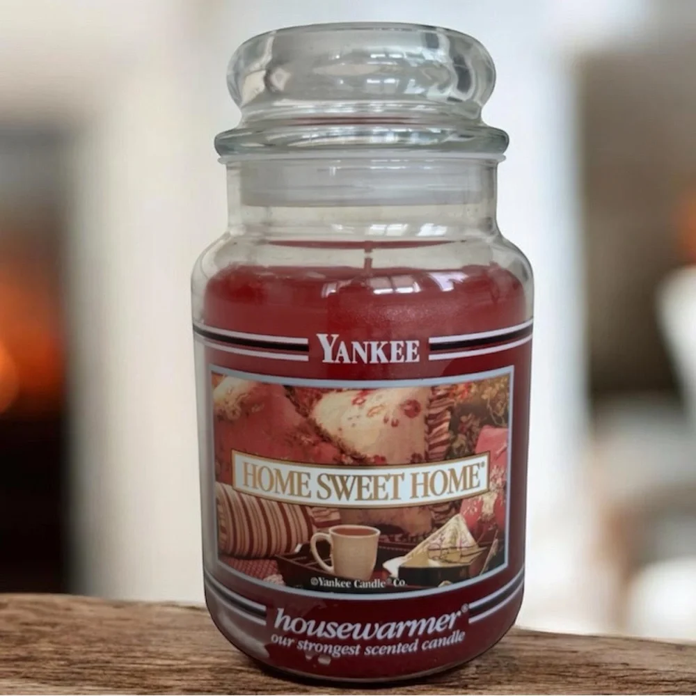 Yankee Candle Jar Home Sweet Home Rare Vintage Black Band Burgundy Mauve Red